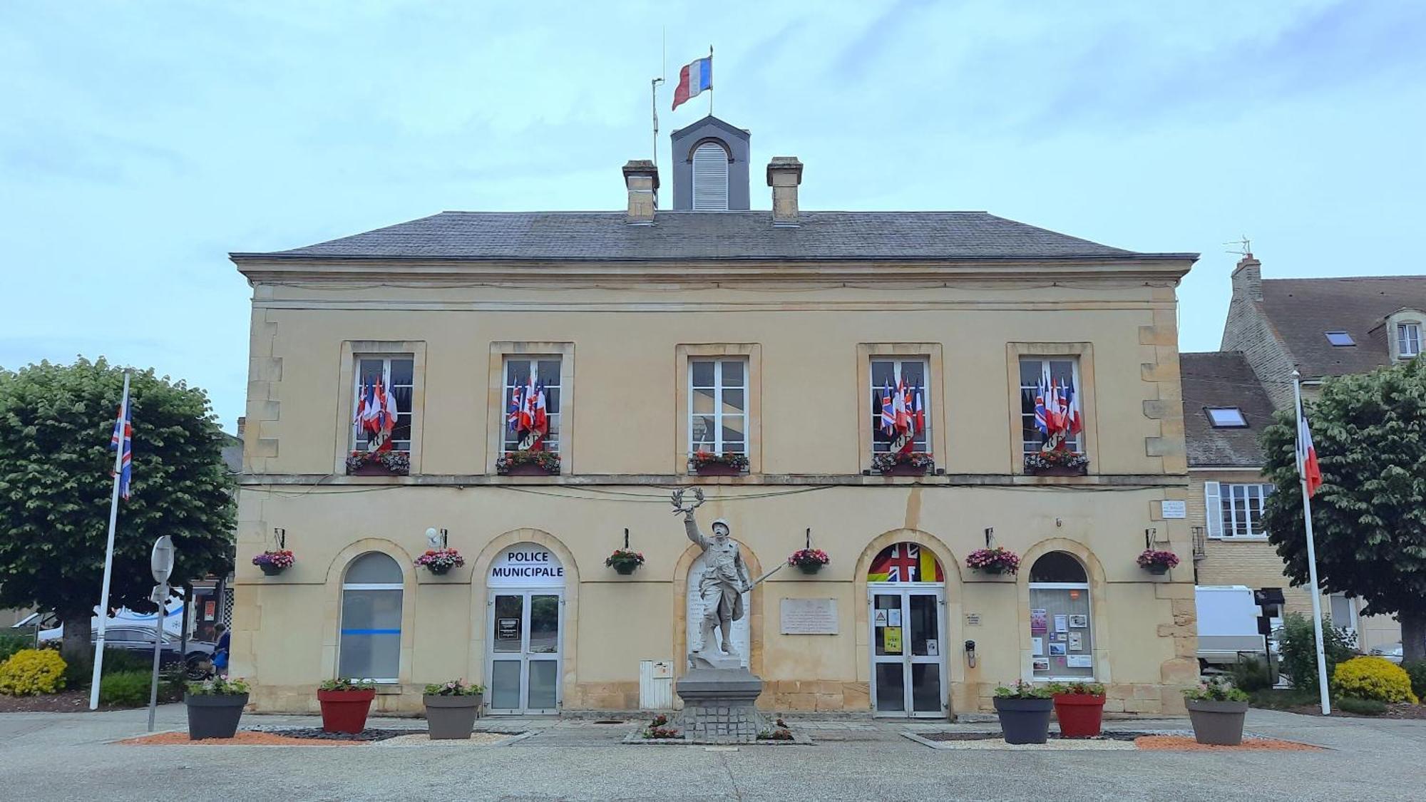 La Maison Du Pays D'Auge Troarn Exteriér fotografie
